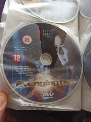 DVD El Puño del Dragón (The Avenging Fist)