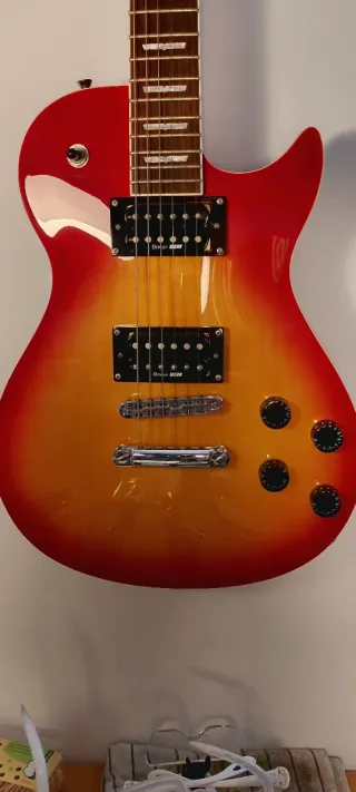 Guitarra Eléctrica Washburn WIN-STD Idol