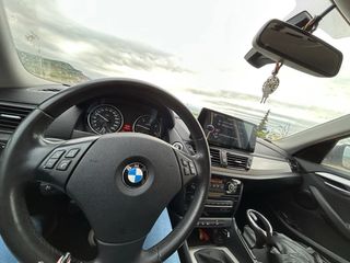 BMW X1 2012