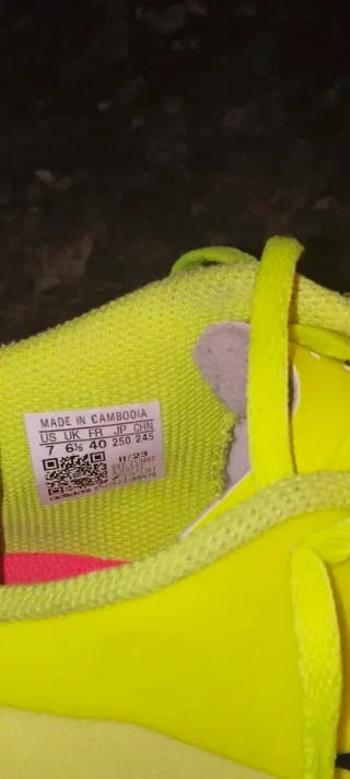 Zapatillas fútbol sala Adidas amarillas