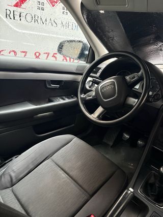 Audi A4 2005 con Motor a reparar