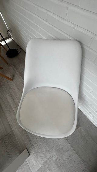 Mesa Comedor Banak + 6 Sillas Nórdicas