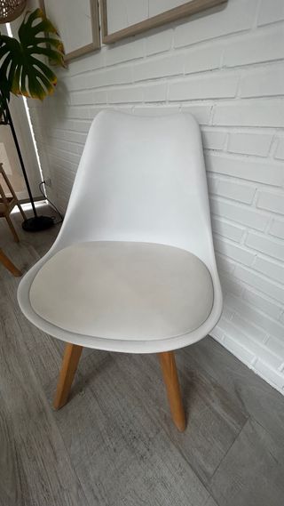 Mesa Comedor Banak + 6 Sillas Nórdicas