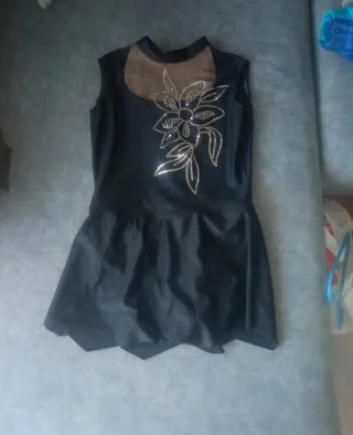 Maillot negro con pedrería