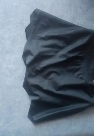 Maillot negro con pedrería