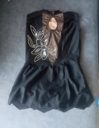 Maillot negro con pedrería