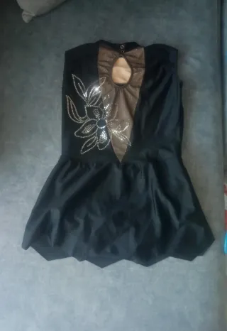 Maillot negro con pedrería