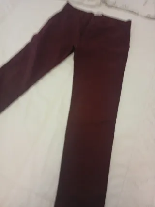 Pantalón Pull and Bear Morado Talla 40