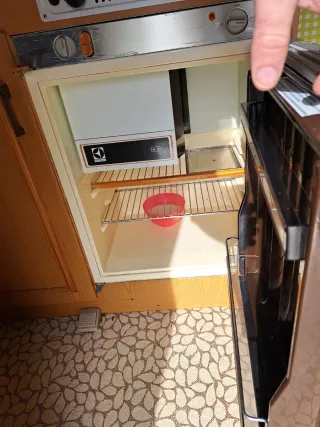 Caravana Gruau Laval 370