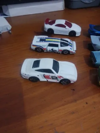 Lote Hot Wheels Coches Colección. Escucho ofertas.