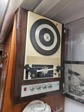 Tocadiscos Dual con Vinilos