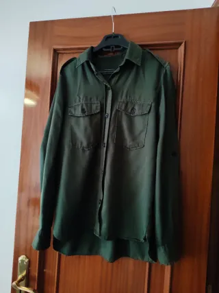 Camisa Zara verde militar