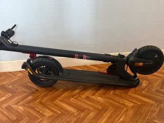 Patinete Eléctrico Negro