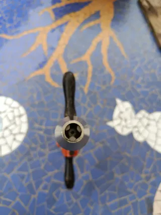 Taladro manual Zenten