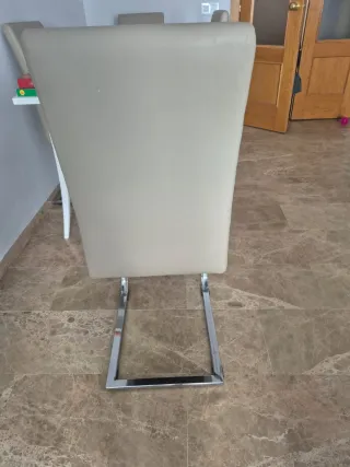 Mesita salon elevable blanca