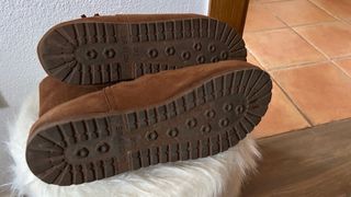 Botines marrones con borlas