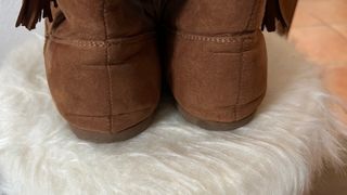 Botines marrones con borlas