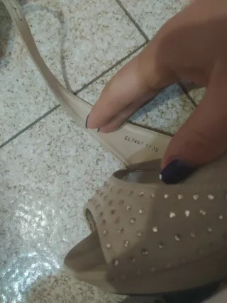 Scarpe con tacco Tulipano beige Tg 39