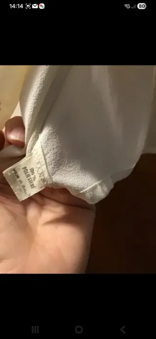 Camicetta beige con ricami