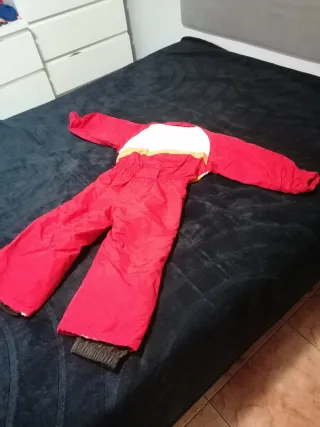 Traje de nieve infantil rojo