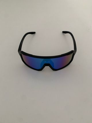 Gafas de sol deportivas