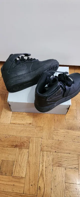 Nike Air Force 1 Mid Zapatillas Negras