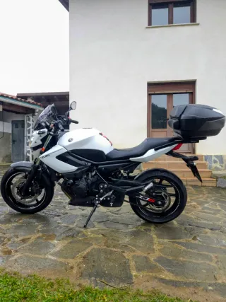 Yamaha XJ6 Limitada A2