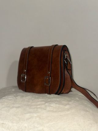 Bolso cuero fácil de combinar