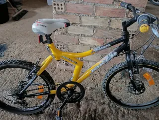 Bicicleta JOKER Negra y Amarilla