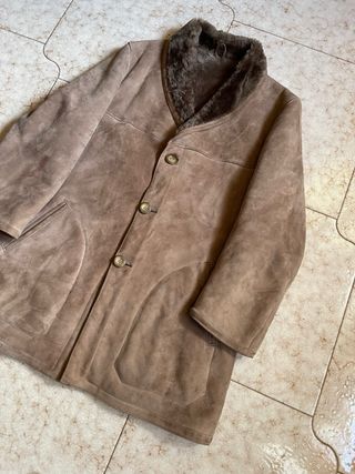 Vintage Shearling Sheepskin Coat - Brown L