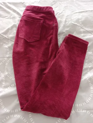 Pantalones de pana rojo-bordo