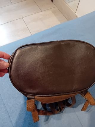Mochila de cuero-oportunidad