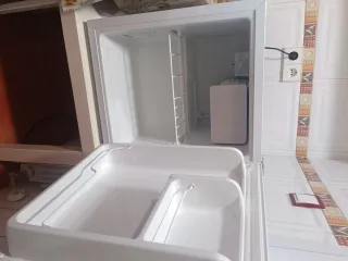 Mini nevera Hisense blanca