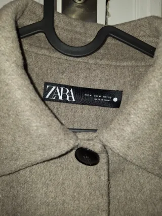 Chaqueta Zara Beige Corta