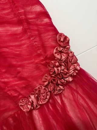 Vestido rojo largo invitada fiesta