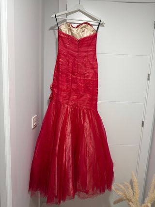 Vestido rojo largo invitada fiesta