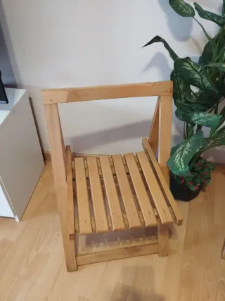 Sillas plegables de madera