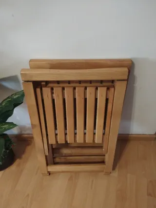 Sillas plegables de madera