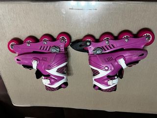 Patines en línea rosas