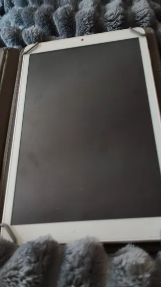 Tablet Alcatel Pixi OneTouch 8079