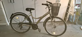 Bicicleta de Paseo Talla S con Cesta.