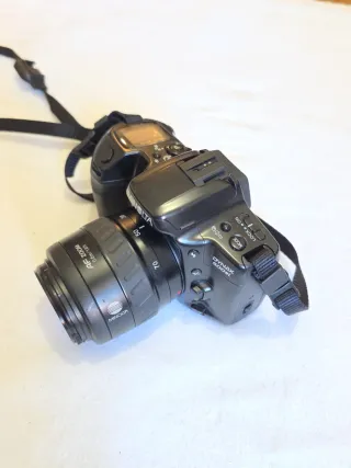 Cámara Minolta Dynax 500si Negra