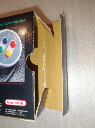 Caja SNES - Nintendo Controller