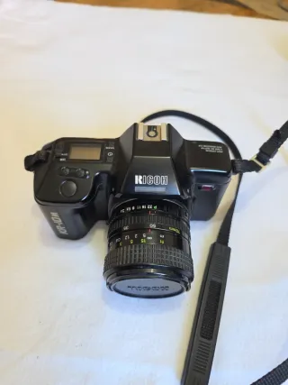 Cámara Ricoh KR-10M Negra