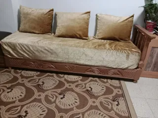 Sofá Marroquí Sdari y Terciopelo + mesa