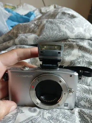 Olympus Pen E-PL1 Prata