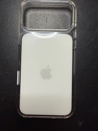 Cover MagSafe Frosted per iPhone 17 Pro Max