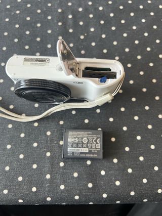 Cámara Samsung WB150F WiFi 18x HD