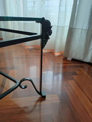 Mesa de centro cristal y metal