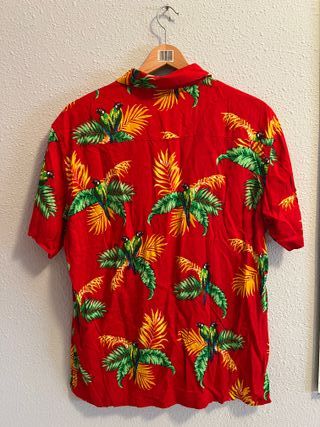 Camisa Estampada Tropical Roja Bershka Manga Corta